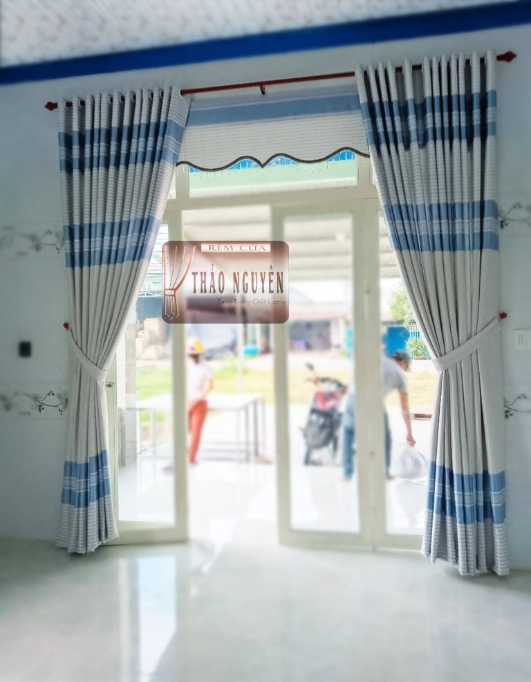 Rèm cửa Long Thành Đồng Nai 23032201 - rèm vải gấm sọc ngang.