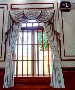 Rèm yếm Nữ Hoàng cho nhà biệt thự 231021