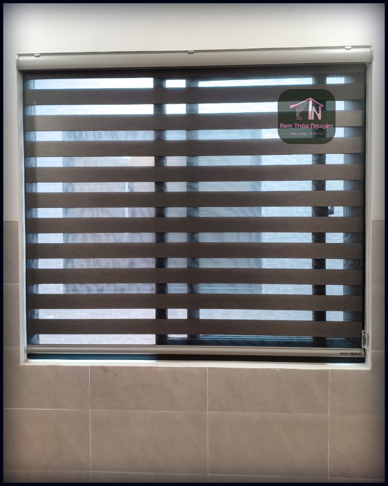 Rèm vải 1 màu hoa văn nổi 231108 rèm nhà phố - Ảnh 5