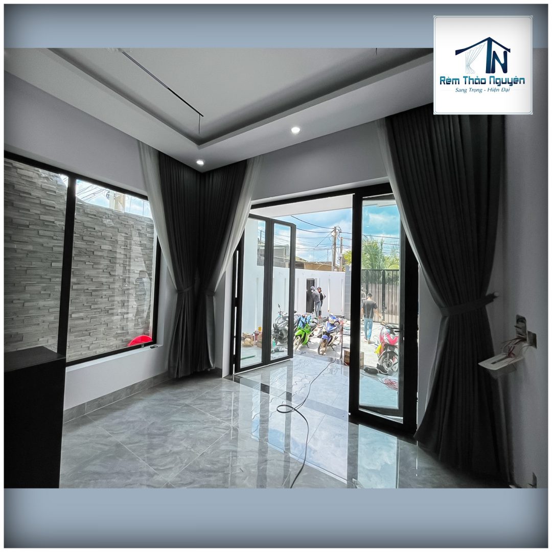 Rèm cửa 2 lớp cho nhà biệt thự 240806 - Ảnh 2