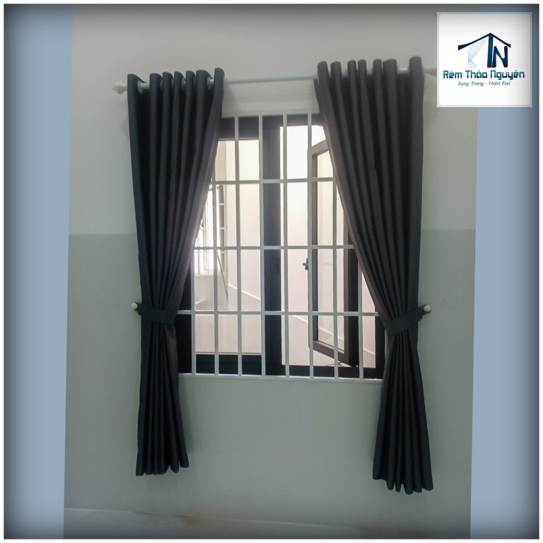 Rèm vải màu xám hoa văn nổi cho nhà phố 240808 - Ảnh 5